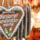 Gingerbread heart with white frosting saying Nürnberger Christkindlesmarkt